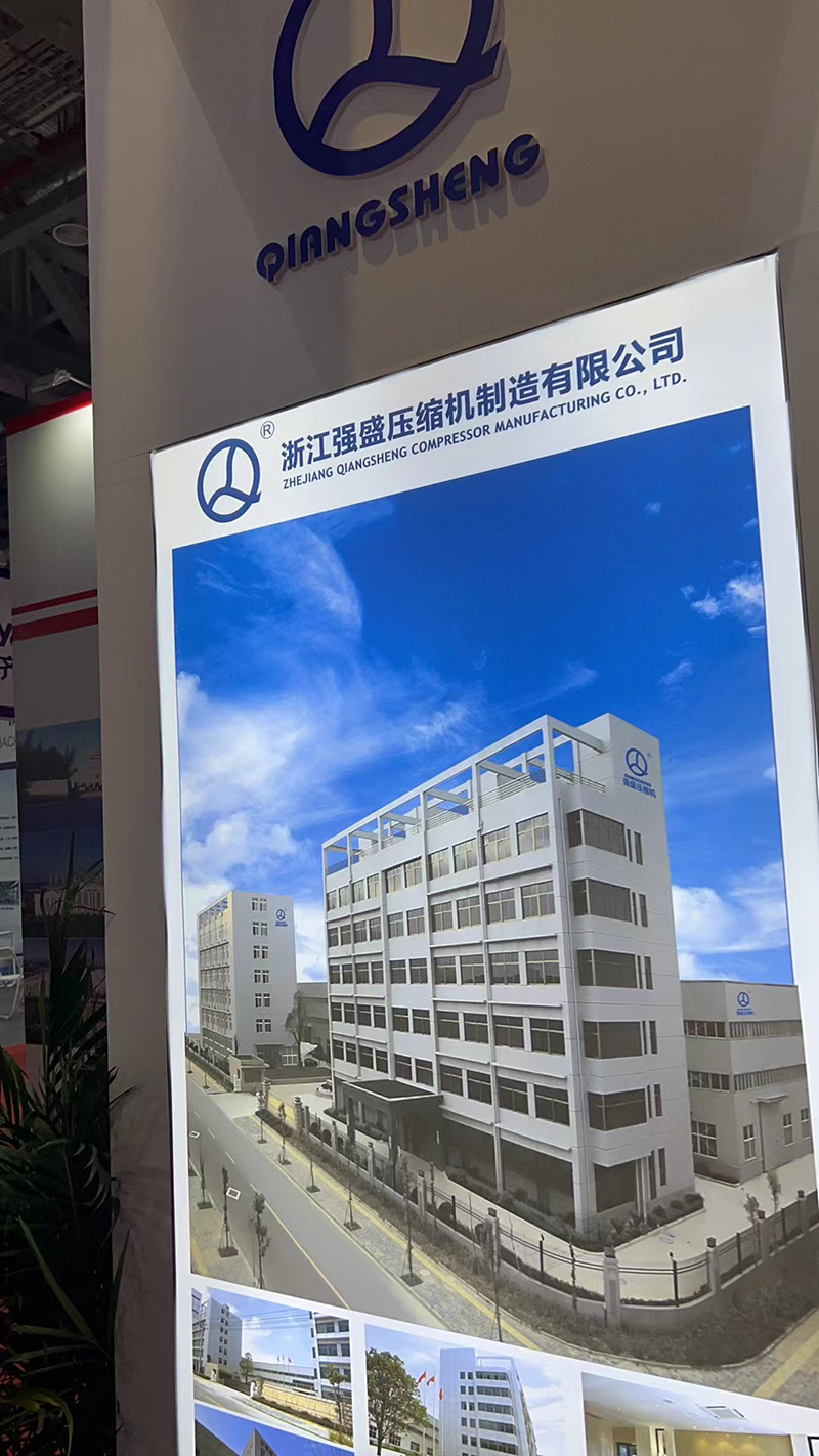 双卡套三通中间接头配套国内品牌压缩机管路上使用